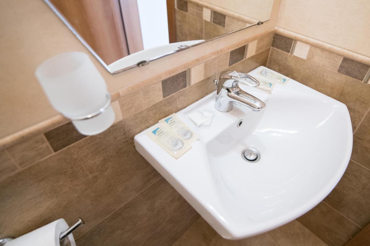 Тропикана Hotel Primorsko Luaran gambar