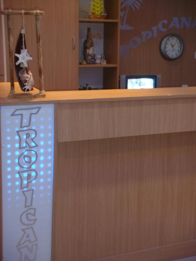 Тропикана Hotel Primorsko Luaran gambar